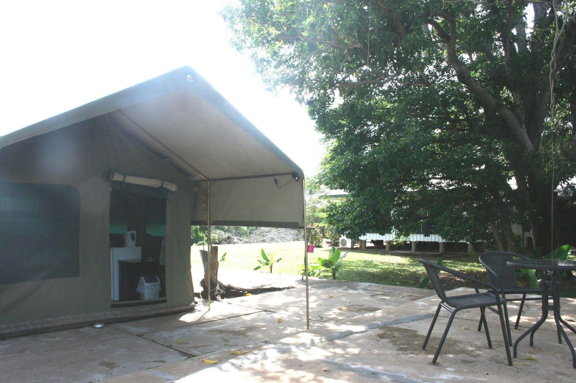 Mount Bundy Station Cabaña Batchelor Exterior foto